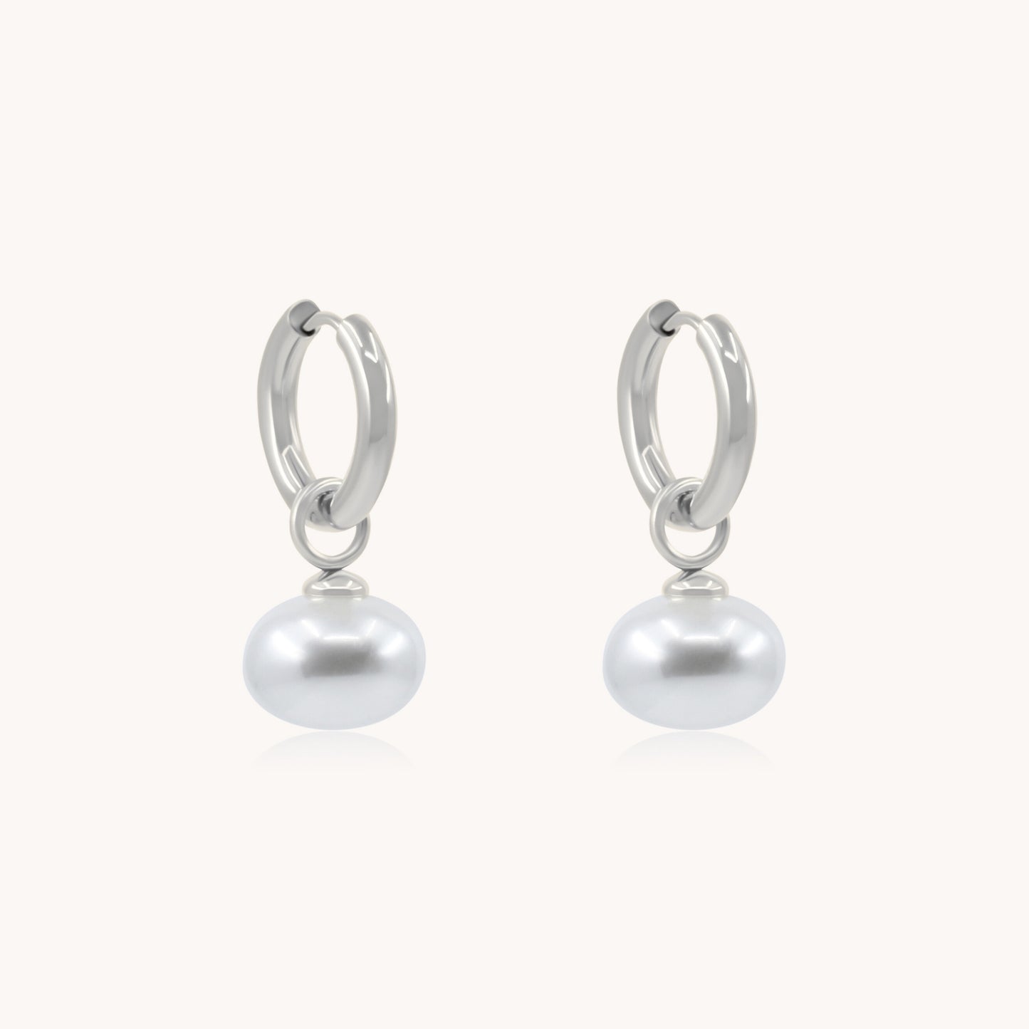 30E3136 - Orb Pearl Chunky Hoops, Silver