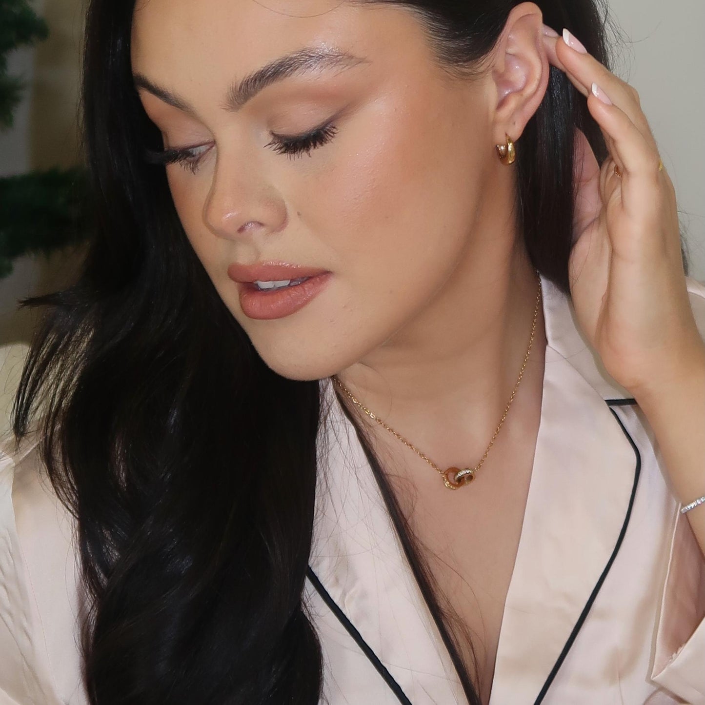 30E3114G - Atlas Chunky Hoops, Gold