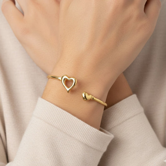 30B9012G - Open & Mini Heart Bangle, Gold