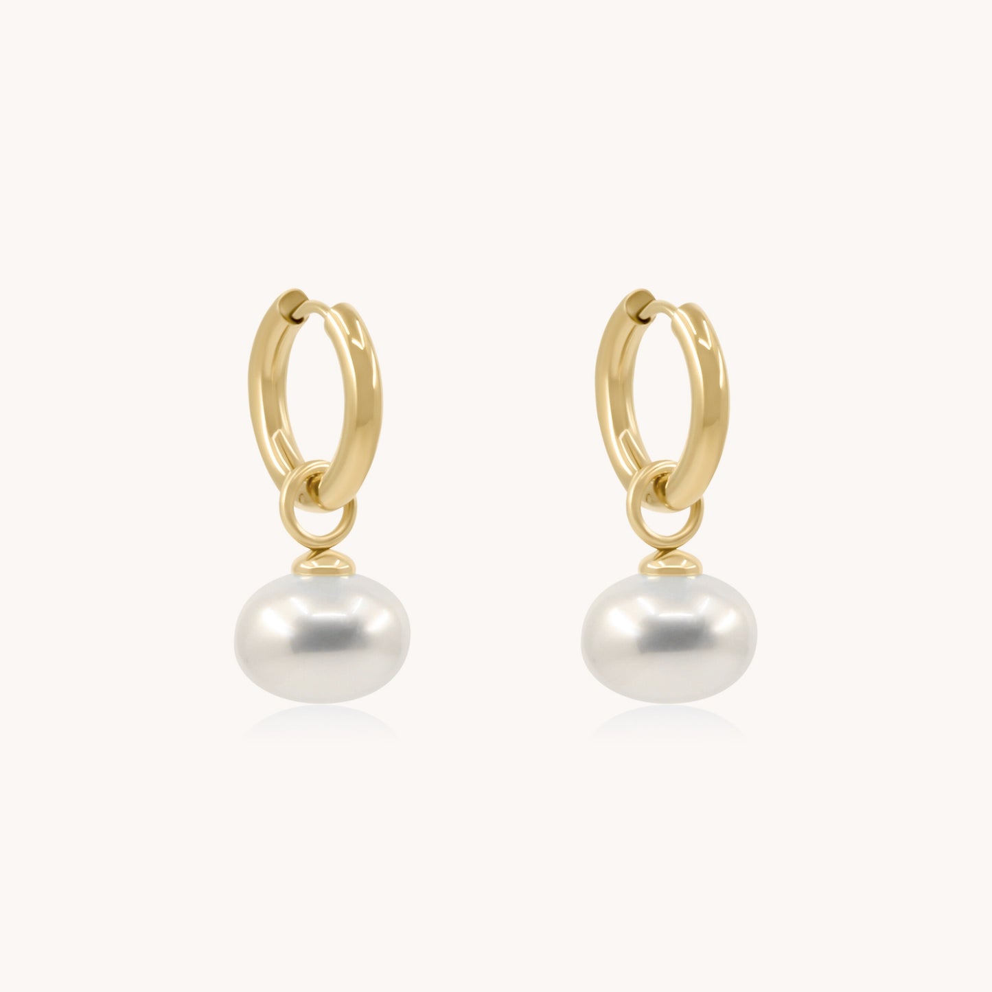 30E3136G - Orb Pearl Chunky Hoops, Gold