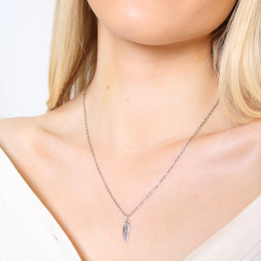 30N1609 - Angel Wing Fine Necklace, Silver