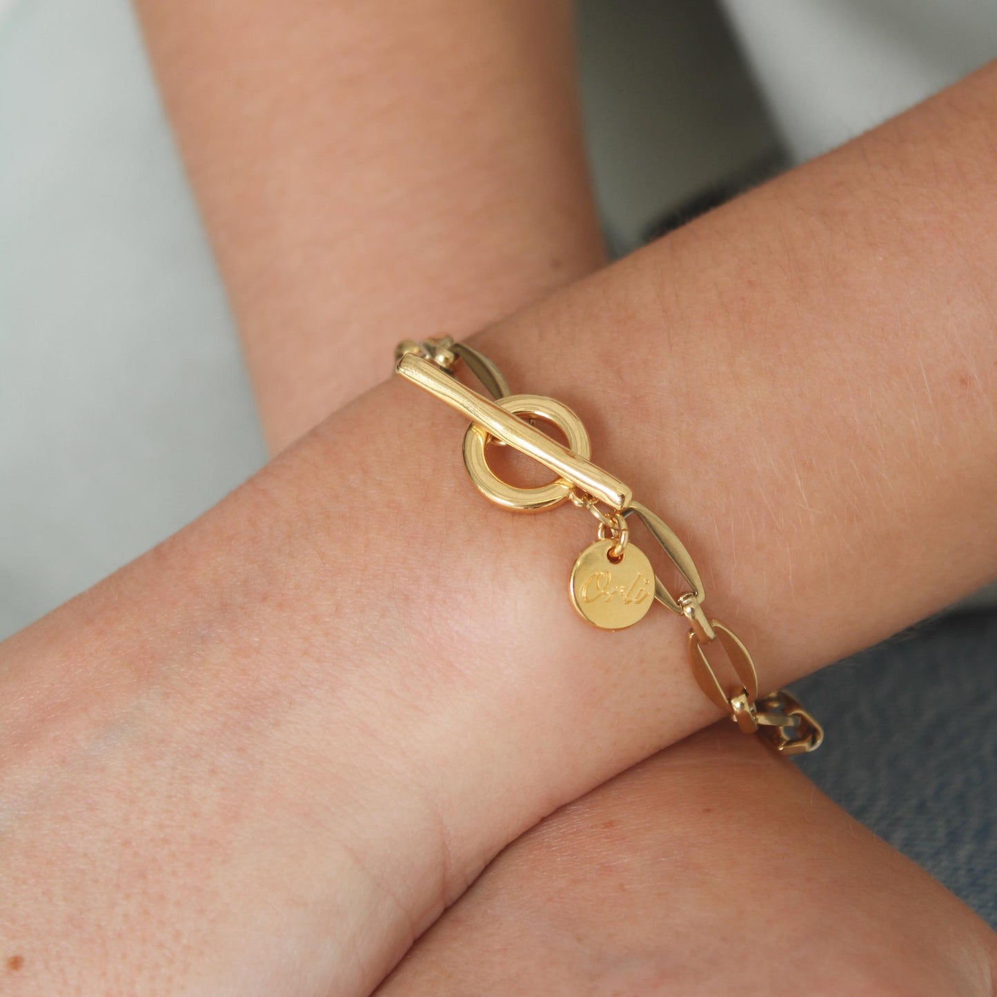 30B2847G - Long Link T-Bar Bracelet, Gold