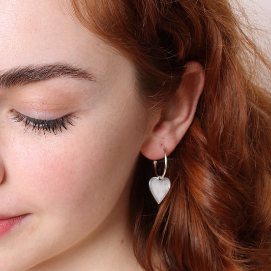 30E3110 - Marble Heart Hoop Earrings