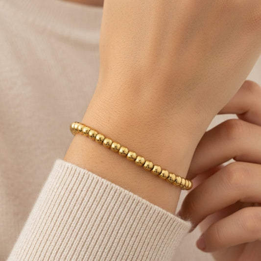 30B2041G - Classic Beaded Bracelet in Gold