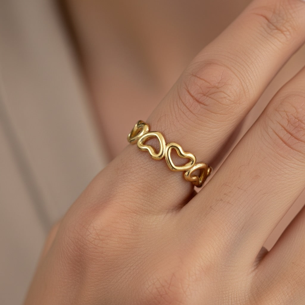 30R5171G - Linked Heart Ring, Gold